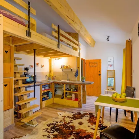 Le Mont Besset Couette-café 4*