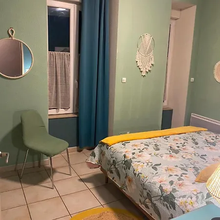 Le Mont Besset Couette-café 4*
